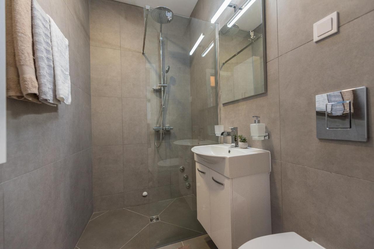 Apartmani Maris Makarska Exterior photo